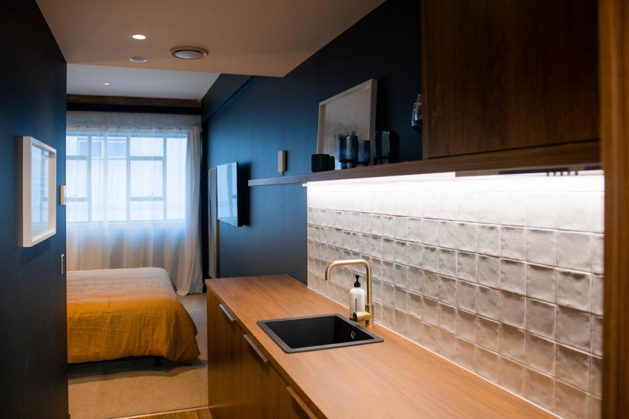 The Cobbler Hotel Веллингтон Экстерьер фото