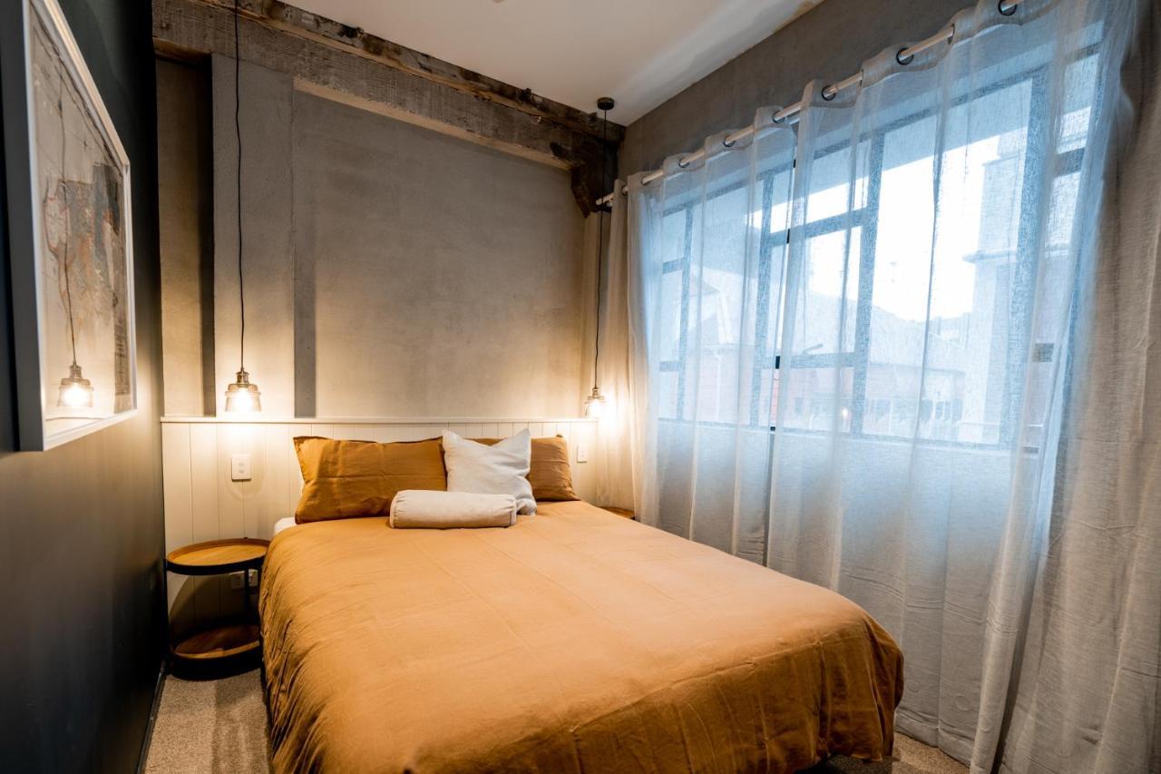 The Cobbler Hotel Веллингтон Экстерьер фото