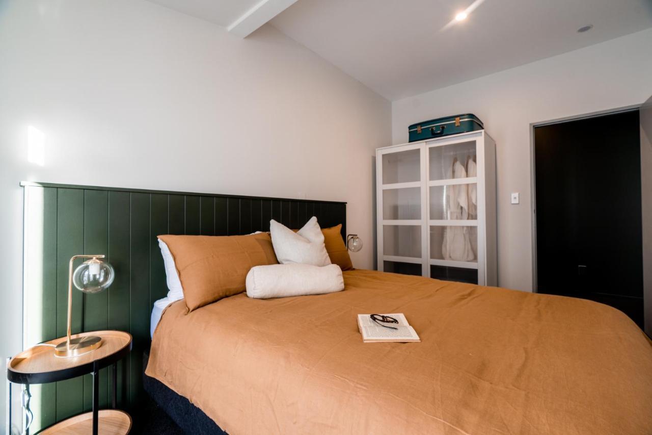 The Cobbler Hotel Веллингтон Экстерьер фото