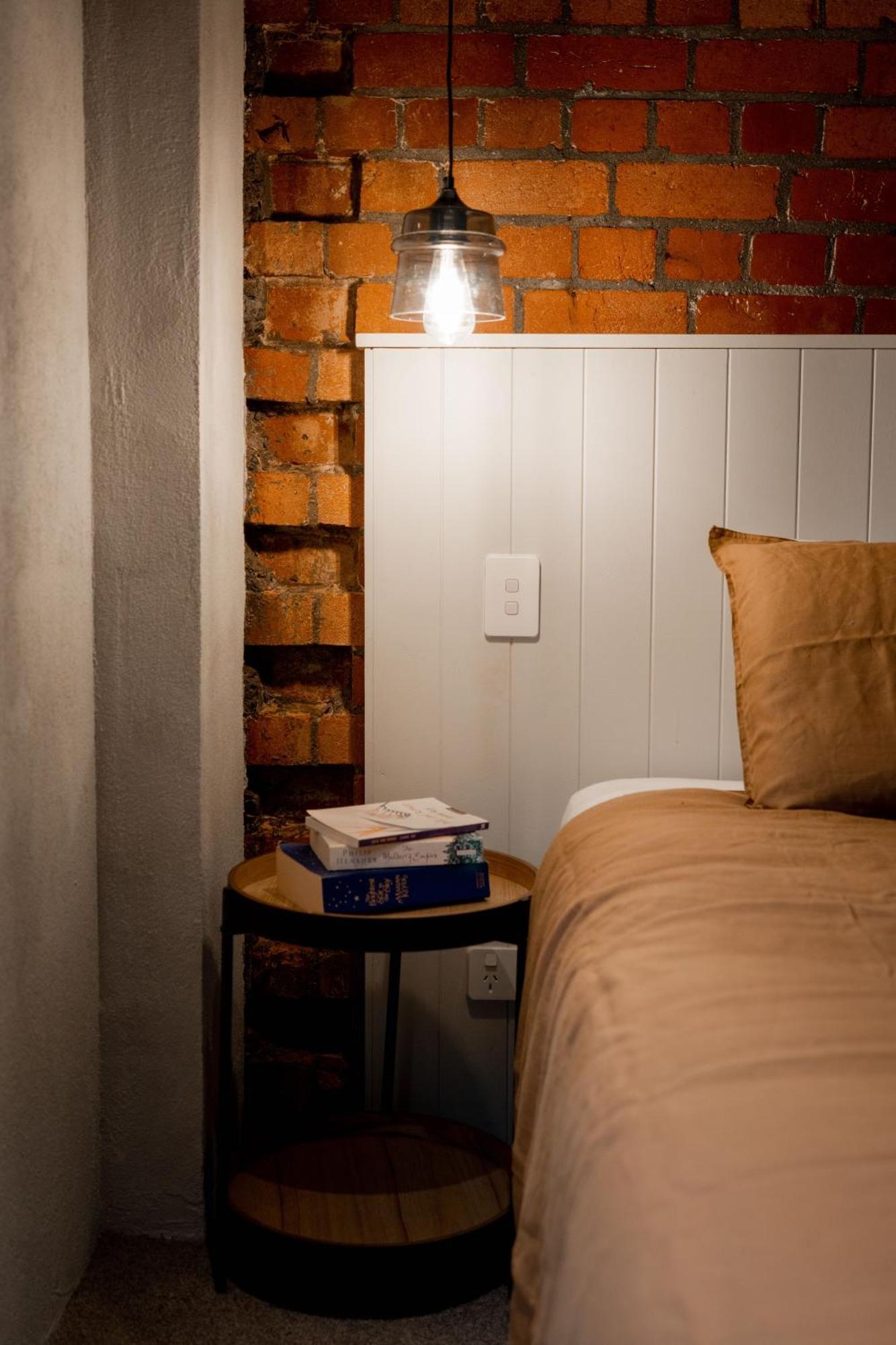 The Cobbler Hotel Веллингтон Экстерьер фото